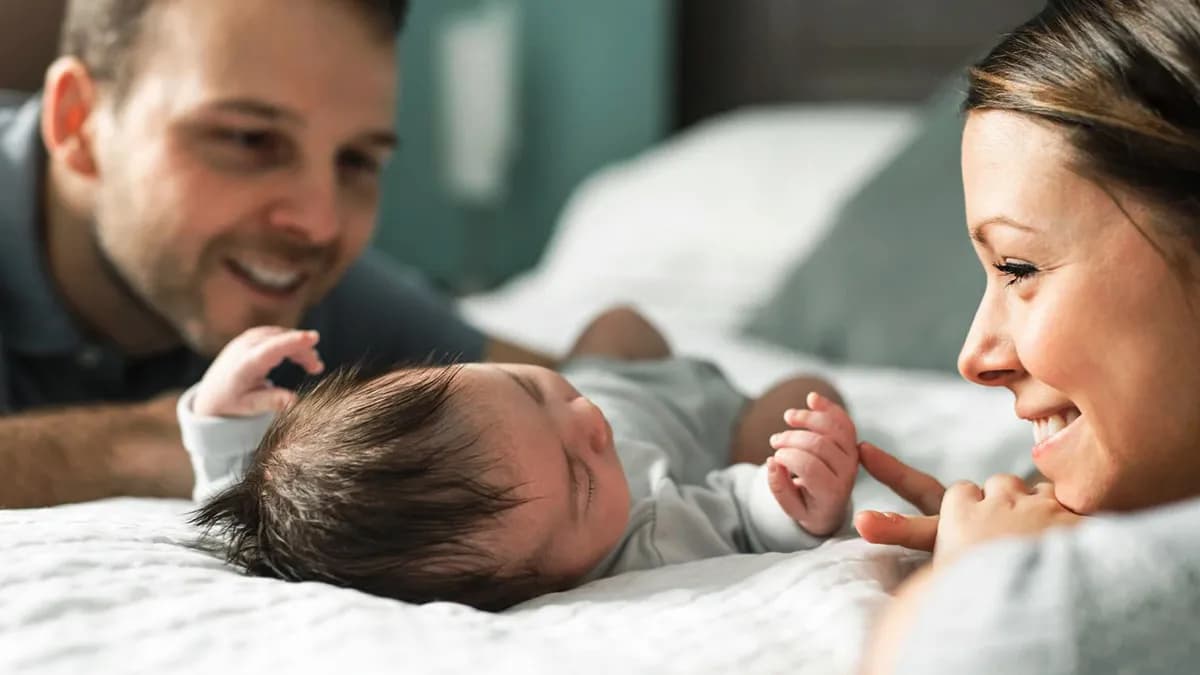 Bebek aşı takvimi ve sağlık sigortası teminatı - bebeğe aşı yapılması